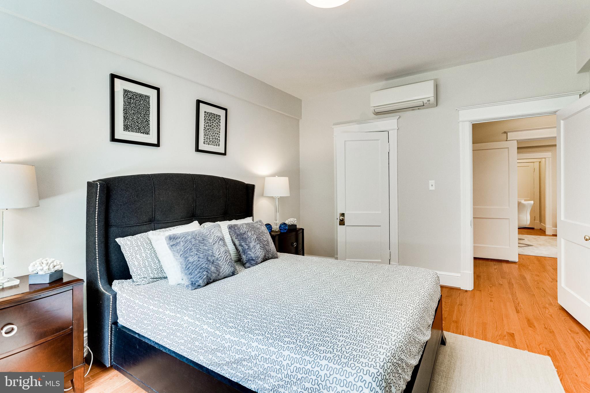 2009 Belmont Road Northwest, Unit 301 Washington, DC 20009 - Photo 14 of 27 Gallery Image 14
