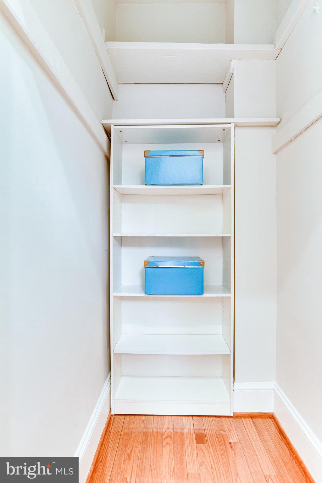 2009 Belmont Road Northwest, Unit 301 Washington, DC 20009 - Photo 8 of 27 Gallery Image 8