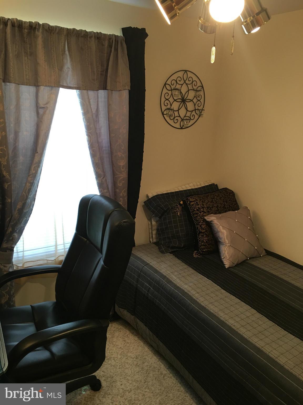 9112 Ridge Drive Fort Washington, MD 20744 - Photo 11 of 18 Bedroom