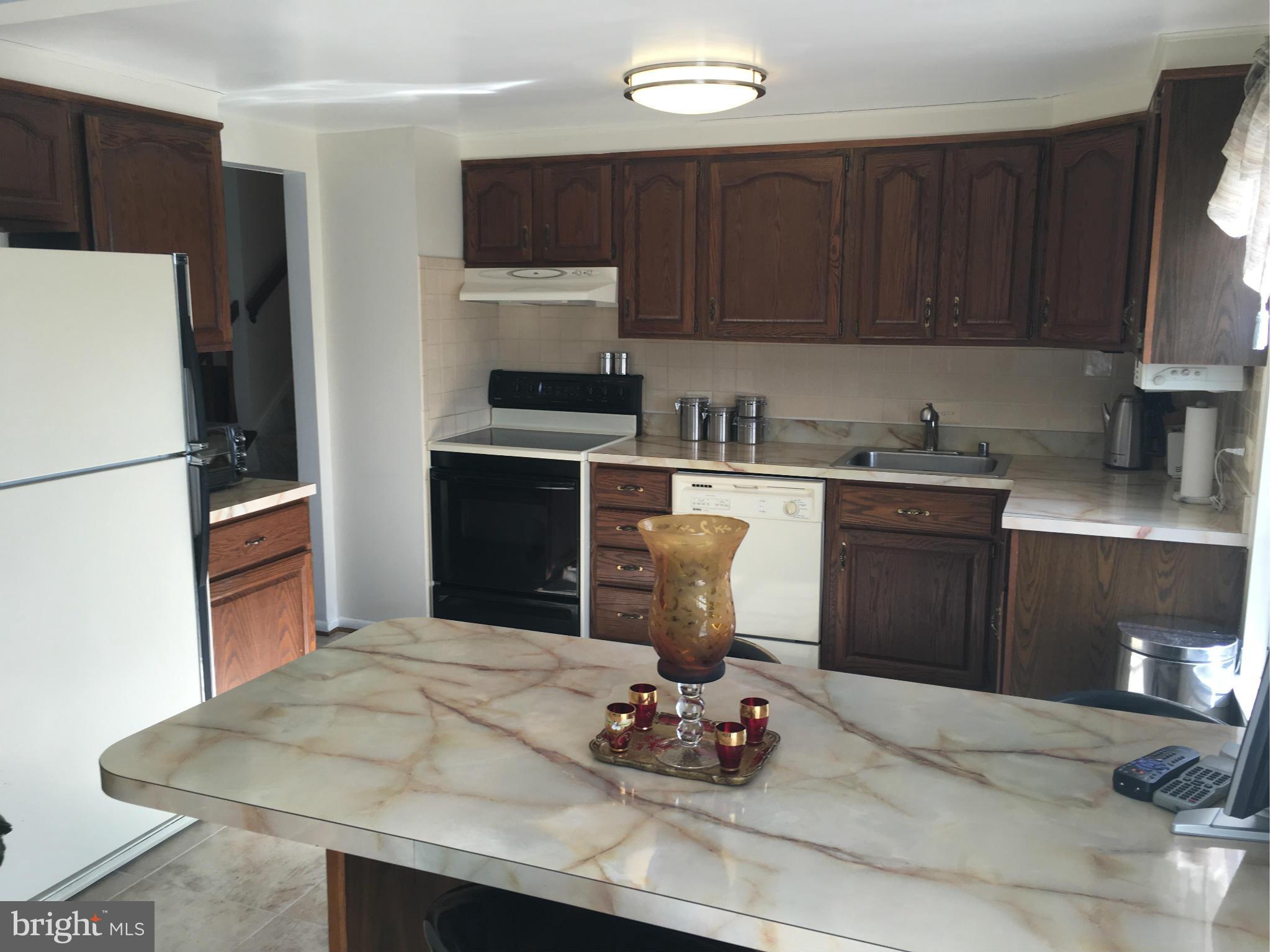 9112 Ridge Drive Fort Washington, MD 20744 - Photo 12 of 18 Kitchen