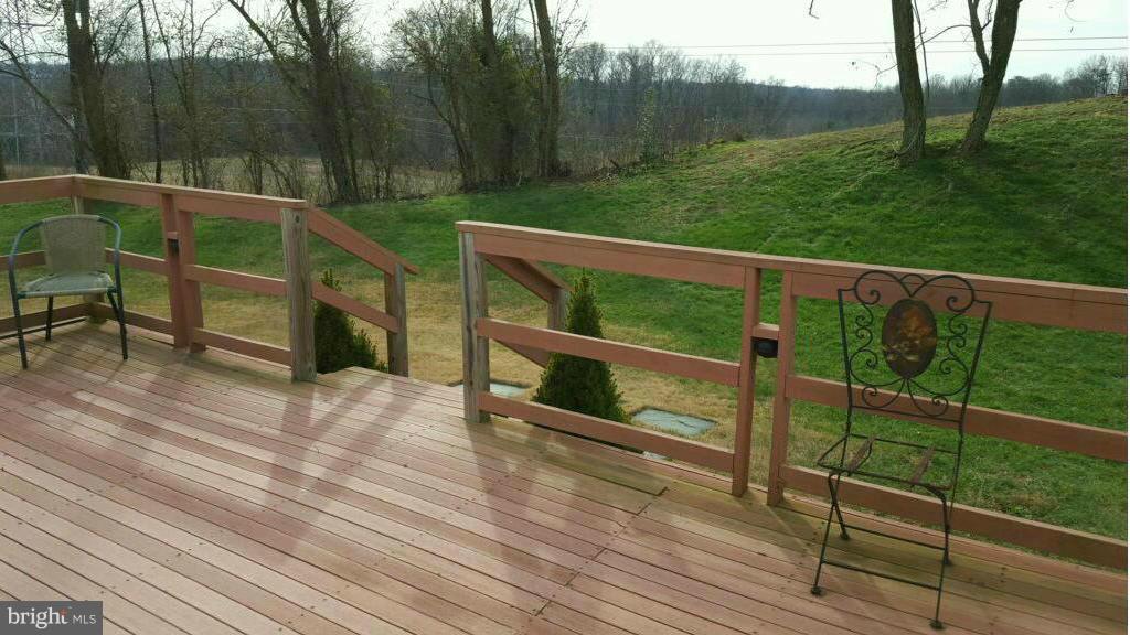 9112 Ridge Drive Fort Washington, MD 20744 - Photo 14 of 18 Exterior (Rear)