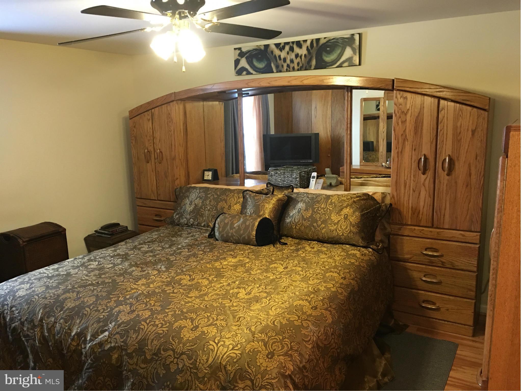 9112 Ridge Drive Fort Washington, MD 20744 - Photo 5 of 18 Bedroom (Master)