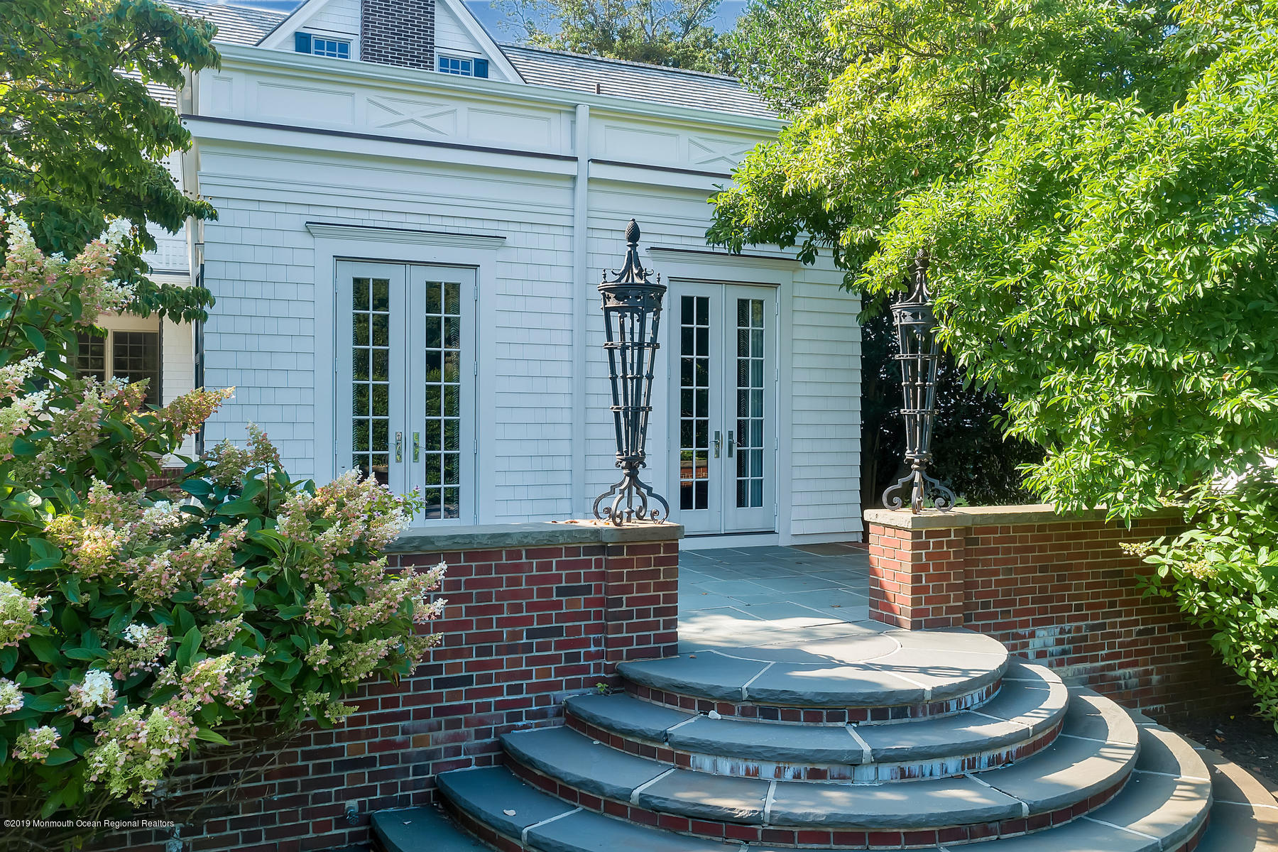 20 Ward Avenue Rumson, NJ 07760 - Photo 14 of 48 Great Room Patio