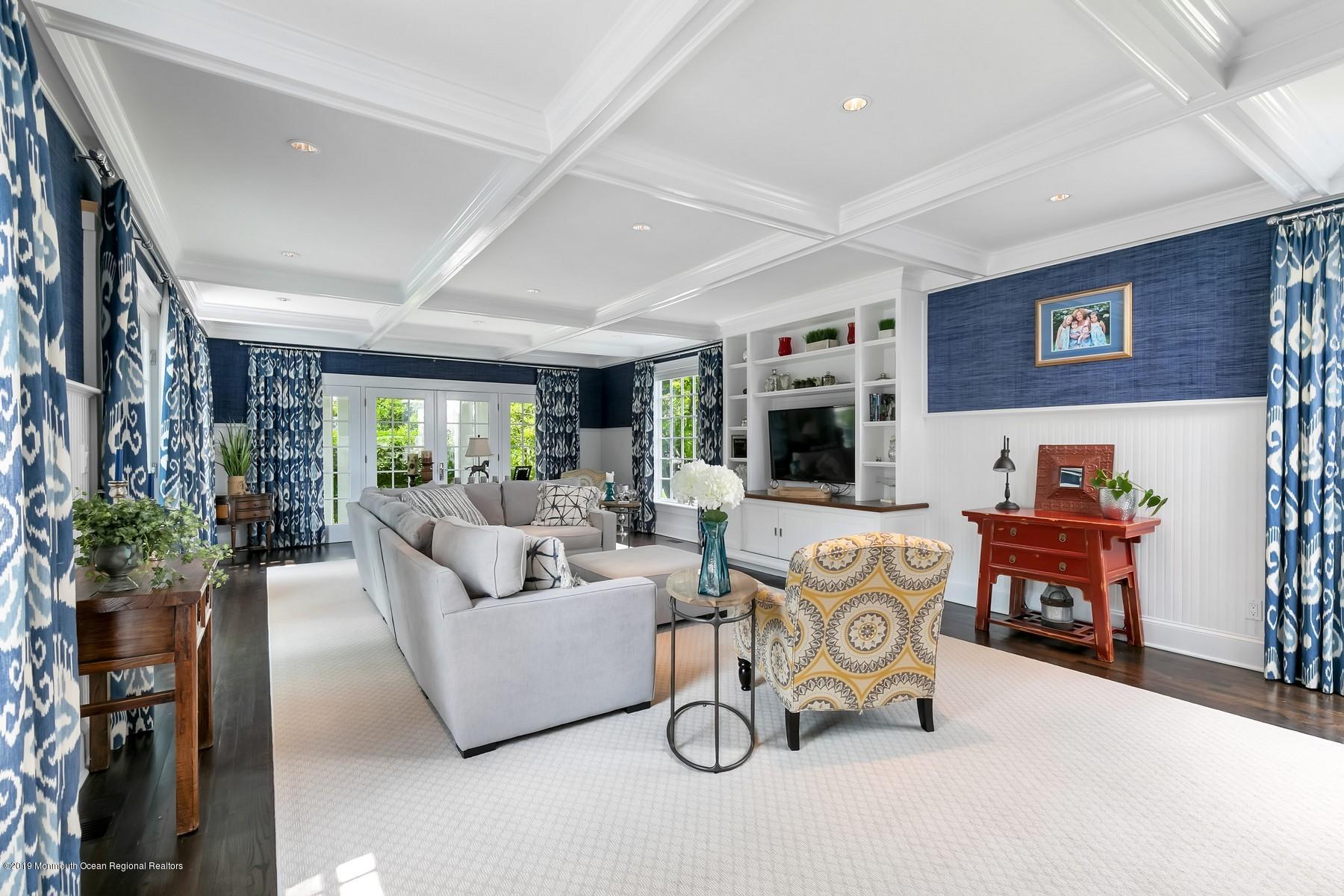 20 Ward Avenue Rumson, NJ 07760 - Photo 19 of 48 Family Room