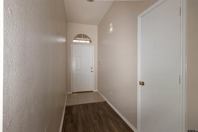 $285,000 | 221 Maggie Circle, Tyler, TX 75703