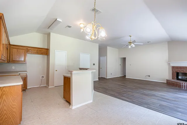 $285,000 | 221 Maggie Circle, Tyler, TX 75703