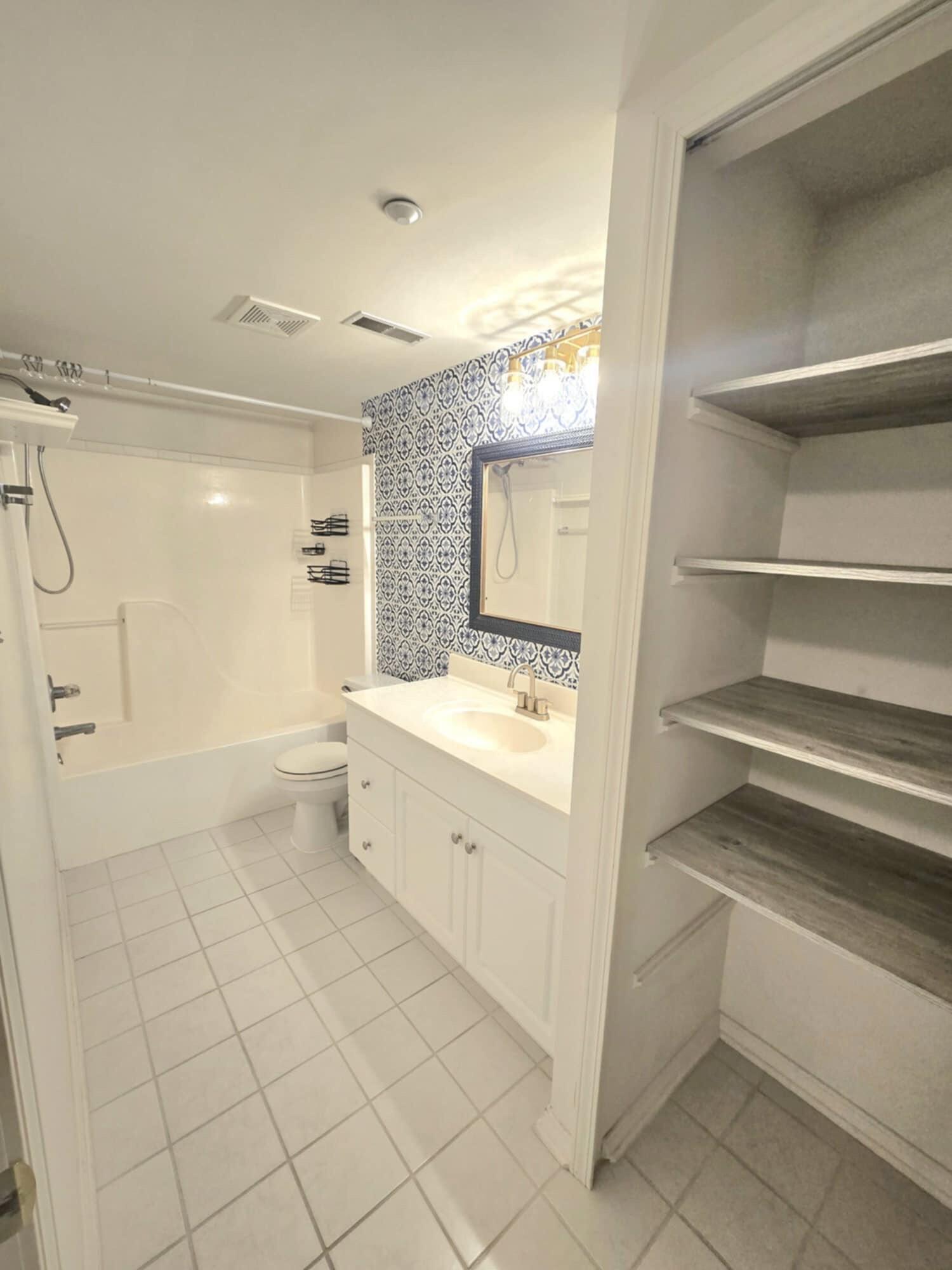 404 Sturdy Road, Unit 8A Valparaiso, IN 46383 - Photo 8 of 10 1500x2000