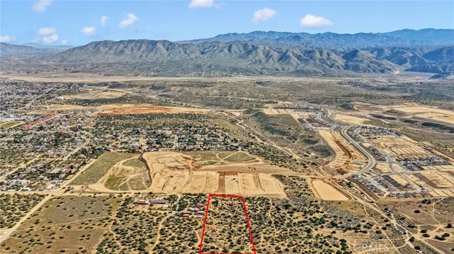 $350,000 | 6600 Crockett Avenue, Hesperia, CA 92345