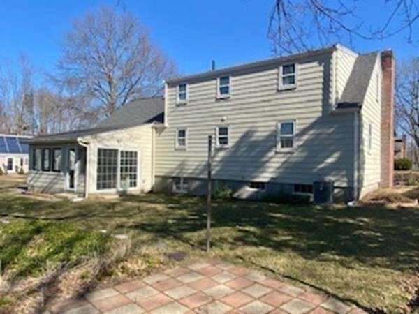 58 St Anne Road Weymouth, MA 02189 - Photo 2 of 38 Gallery Image 2