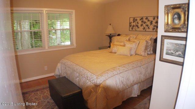 309 Biltmore Road Louisville, KY 40207 - Photo 9 of 20 Master bedroom with hardwood floors
