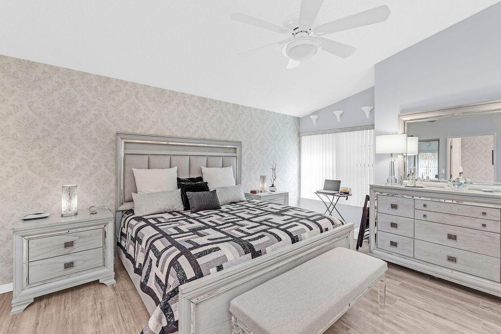 18541 Sunburst Lane Boca Raton, FL 33496 - Photo 20 of 58 Image34