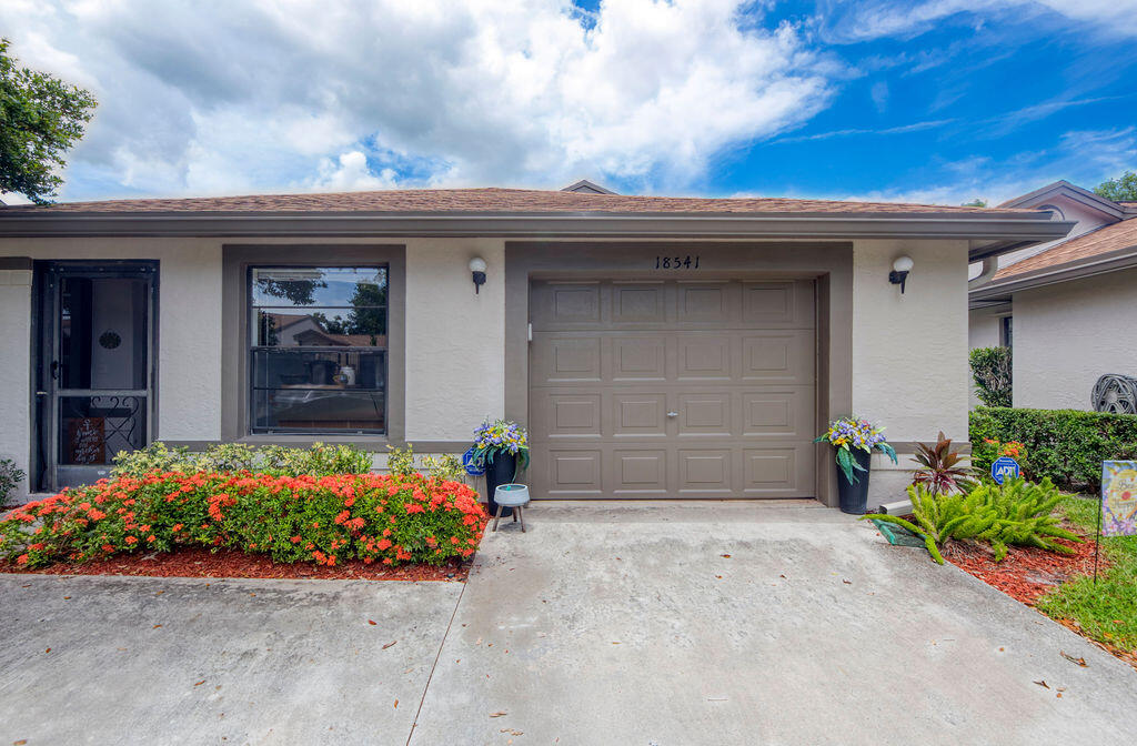 18541 Sunburst Lane Boca Raton, FL 33496 - Photo 2 of 58 Image10