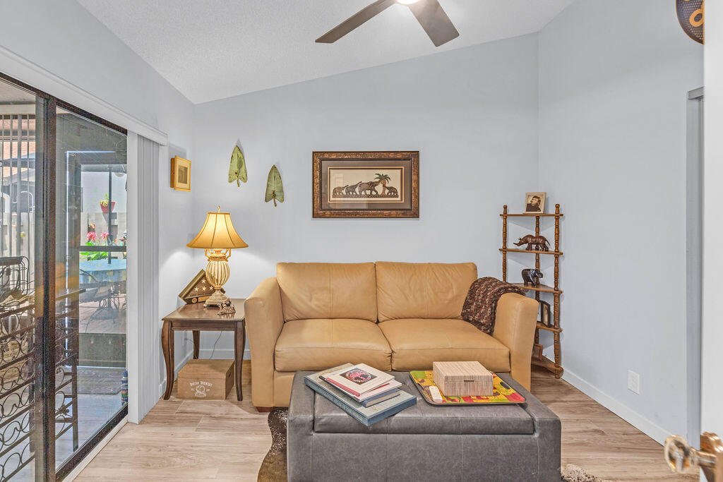 18541 Sunburst Lane Boca Raton, FL 33496 - Photo 25 of 58 Image28