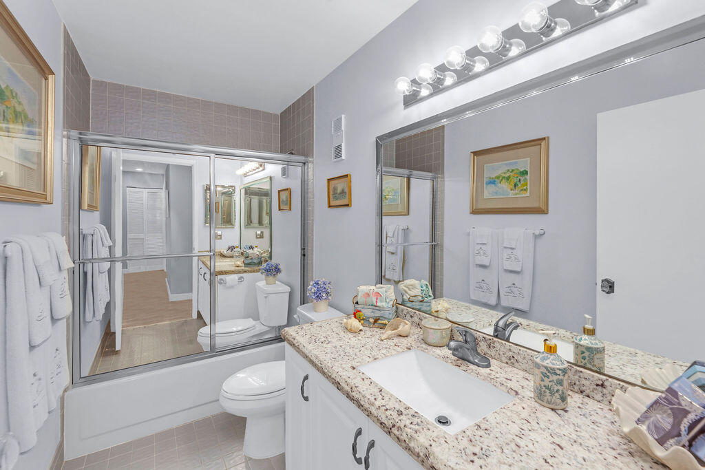 18541 Sunburst Lane Boca Raton, FL 33496 - Photo 31 of 58 Image40