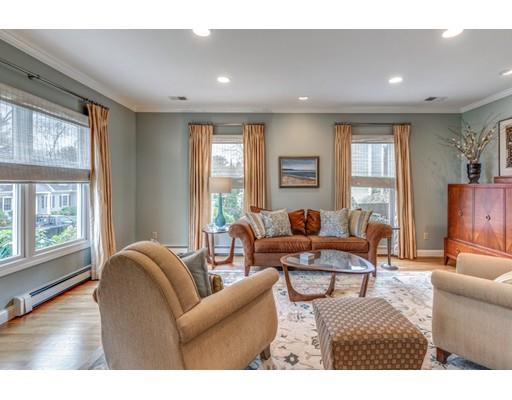 5 Brackett Street Needham, MA 02492 - Photo 6 of 30