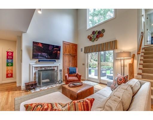 5 Brackett Street Needham, MA 02492 - Photo 8 of 30