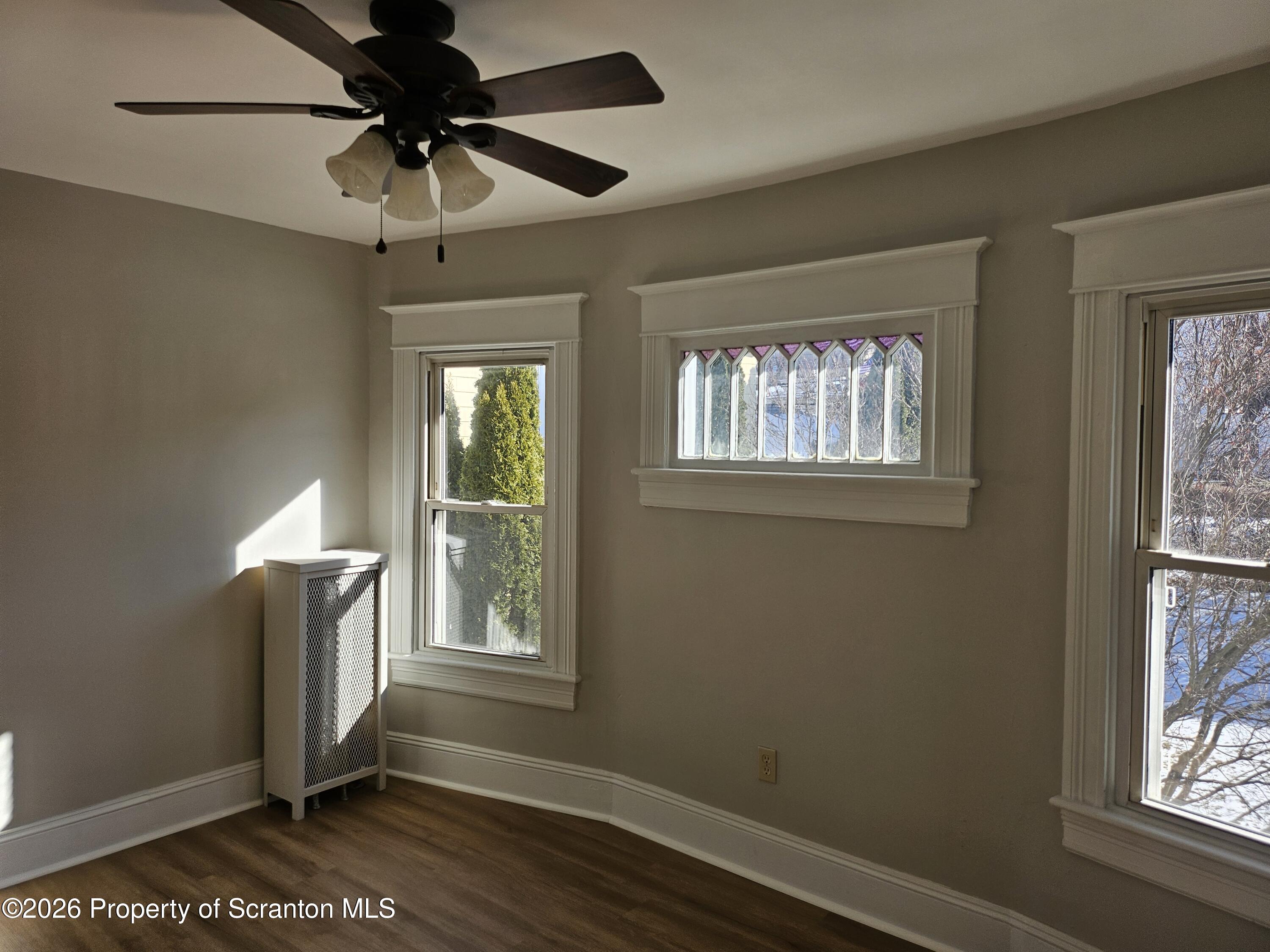 819 Poplar Street Dunmore, PA 18509 - Photo 22 of 31 Bedroom2