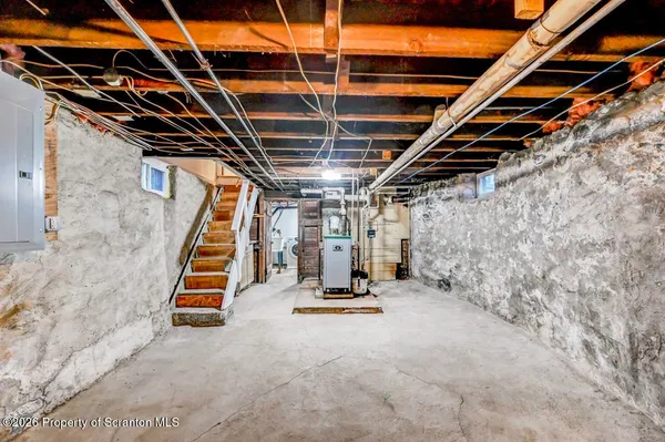 $279,000 | 819 Poplar Street, Dunmore, PA 18509