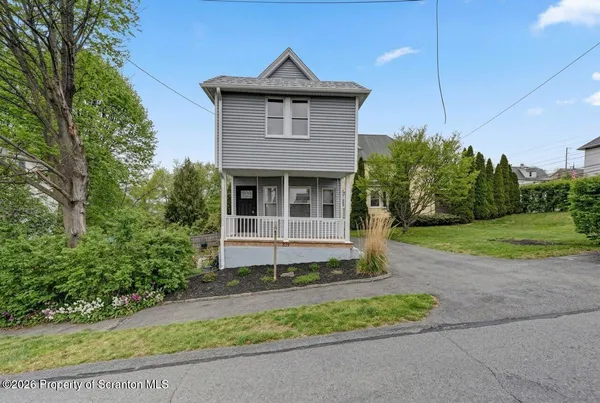 $279,000 | 819 Poplar Street, Dunmore, PA 18509
