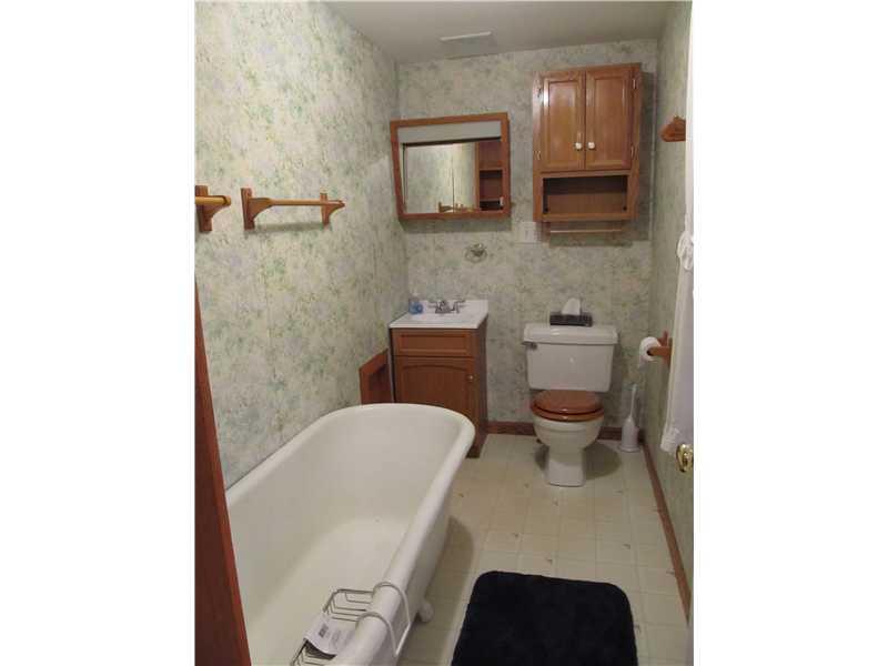 221 Harrison Road Turtle Creek, PA 15145 - Photo 12 of 24 Full Bath. 1st Floor Bath w Claw Foot Tub.