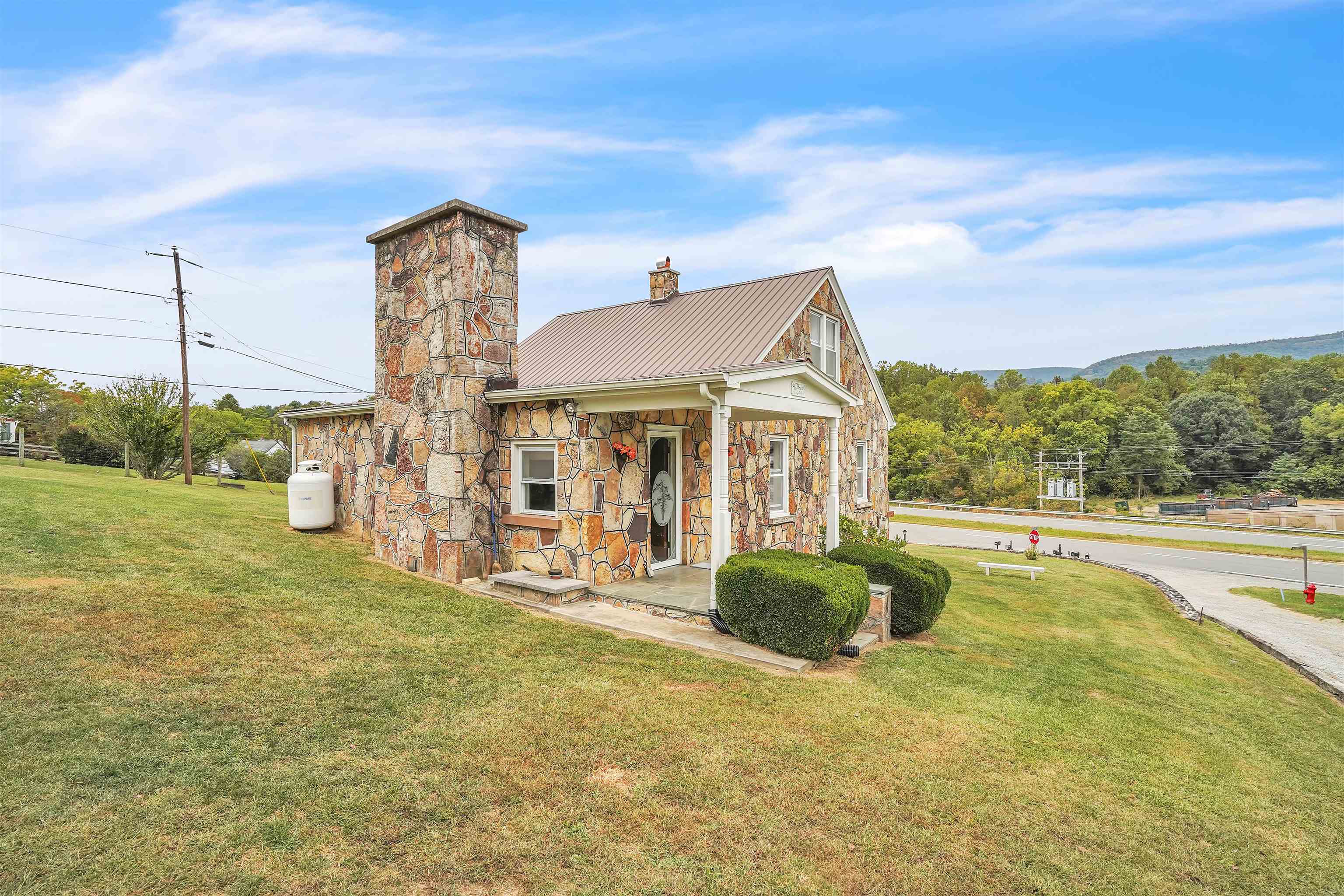 108 Ole Church Road Pembroke, VA 24136 - Photo 37 of 55 Gallery Image 37