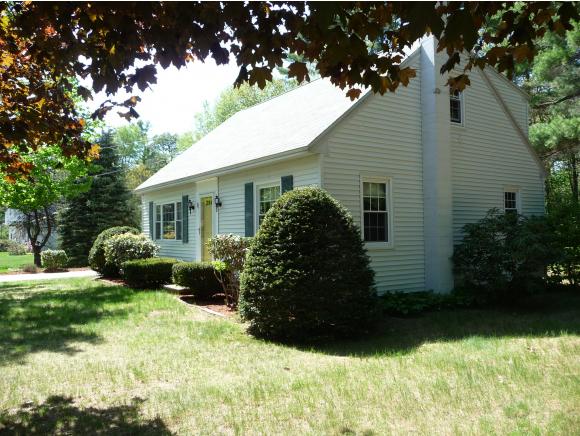 15 Goonan Road Hooksett, NH 03106 - Photo 2 of 22