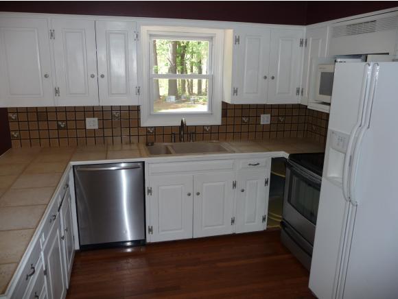 15 Goonan Road Hooksett, NH 03106 - Photo 5 of 22
