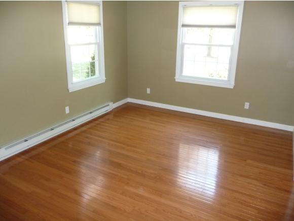 15 Goonan Road Hooksett, NH 03106 - Photo 8 of 22