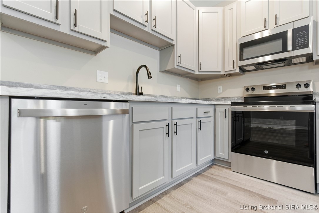 127 Level Street Charlestown, IN 47111 - Photo 17 of 45 Similar but not exact