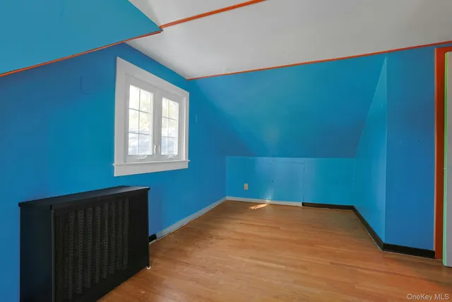 a view of room and utility room