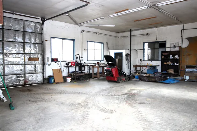 $370,000 | 510 Highway 95, Weiser, ID 83672