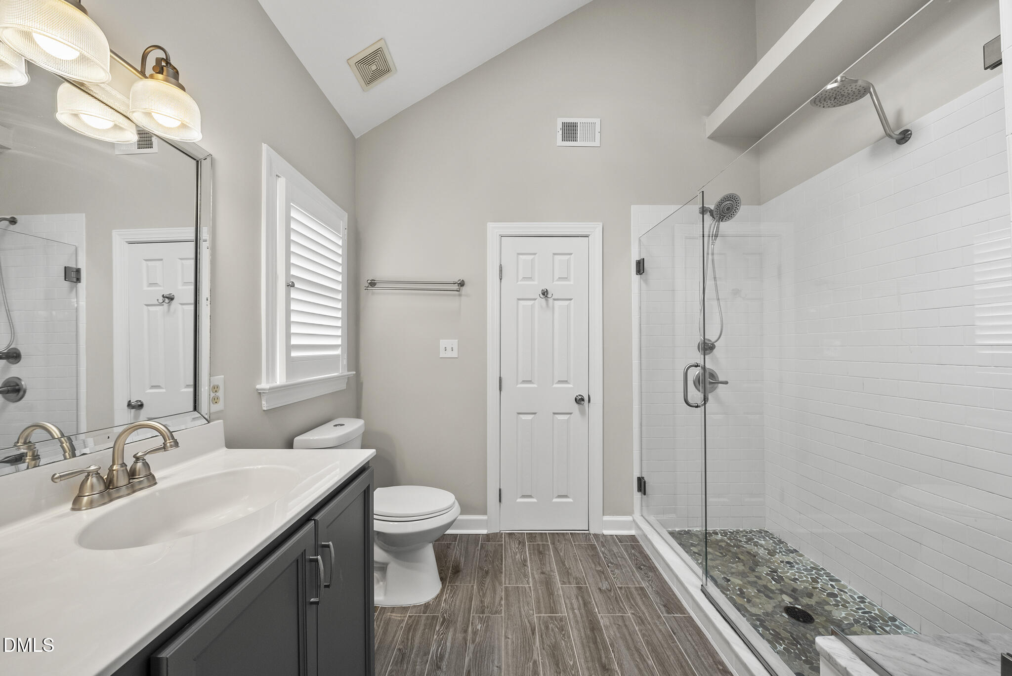 1200 Weldon Place Raleigh, NC 27608 - Photo 22 of 33 DSC05626
