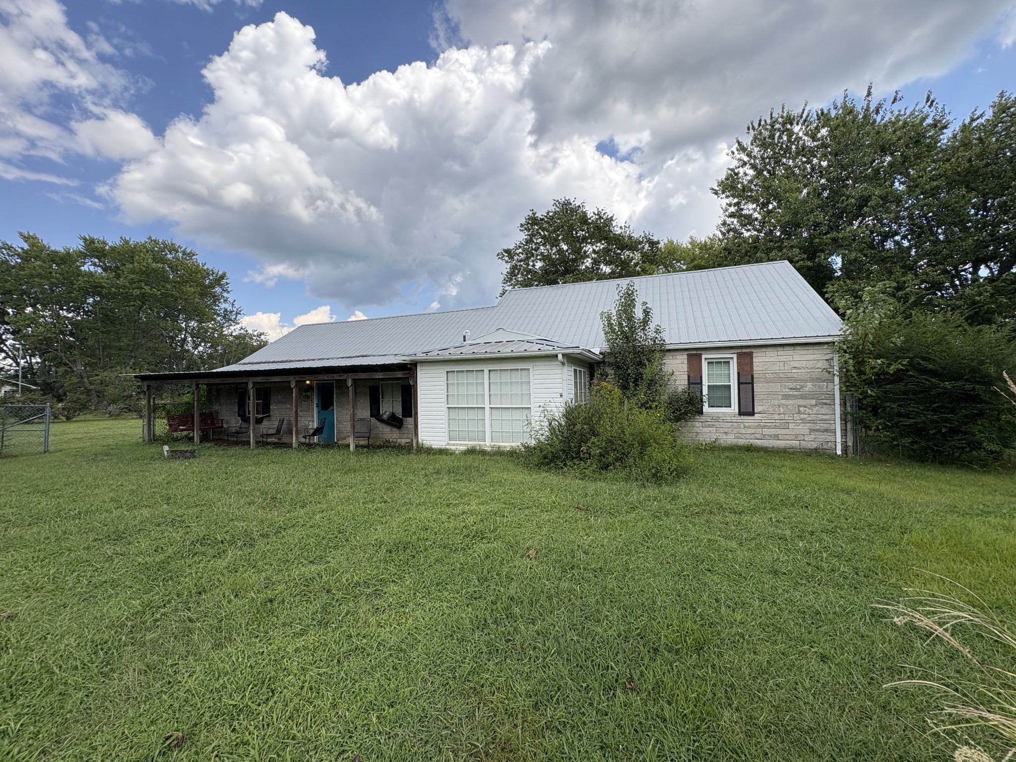 1088 Mattoxtown Road Lawrenceburg, TN 38464 - Photo 6 of 24 Gallery Image 6