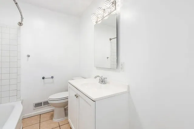 $325,000 | 5242 Louisiana Avenue North, Minneapolis, MN 55428