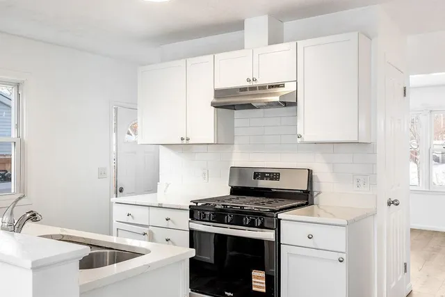 $325,000 | 5242 Louisiana Avenue North, Minneapolis, MN 55428