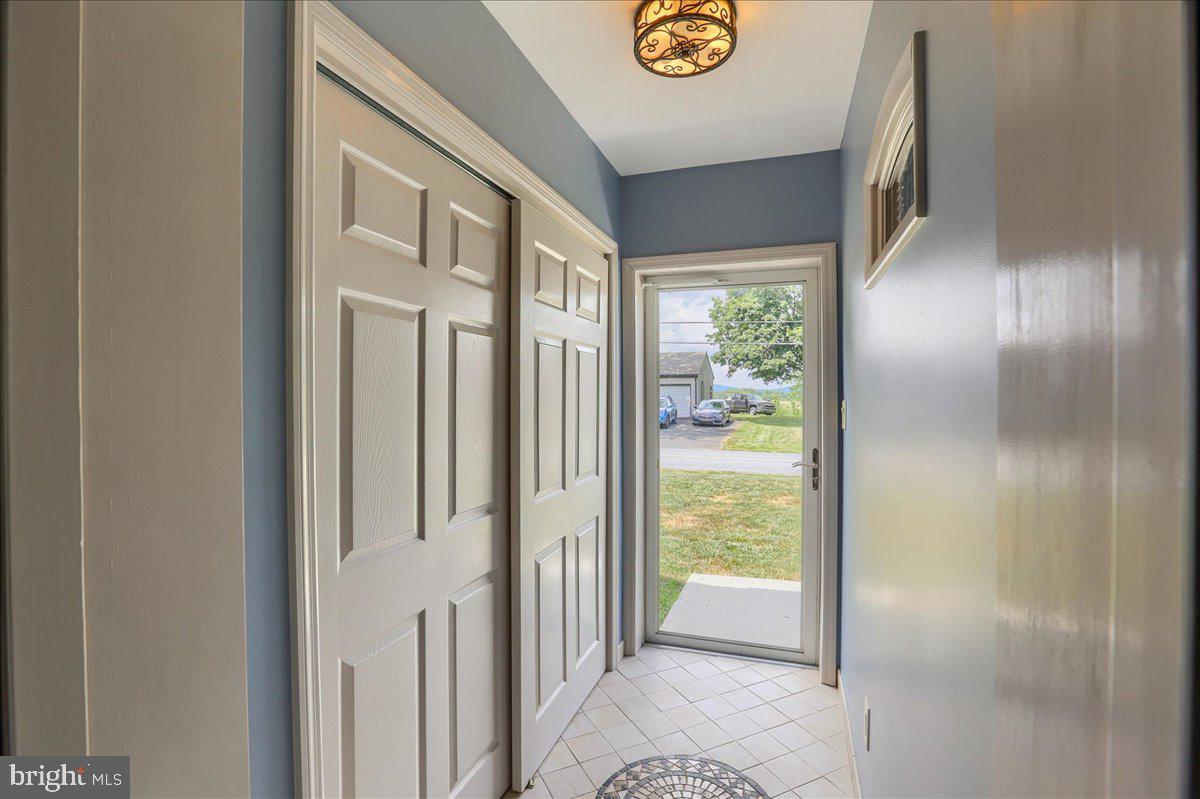 1227 Orchard Road Lititz, PA 17543 - Photo 3 of 22