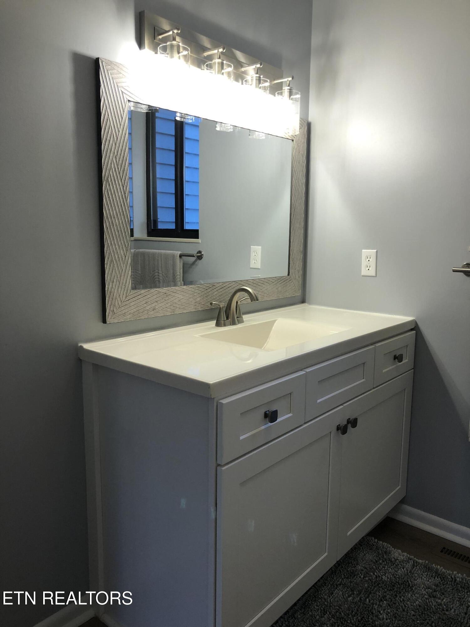 107 Hazleton Lane Oak Ridge, TN 37830 - Photo 14 of 26 New Primary Bath