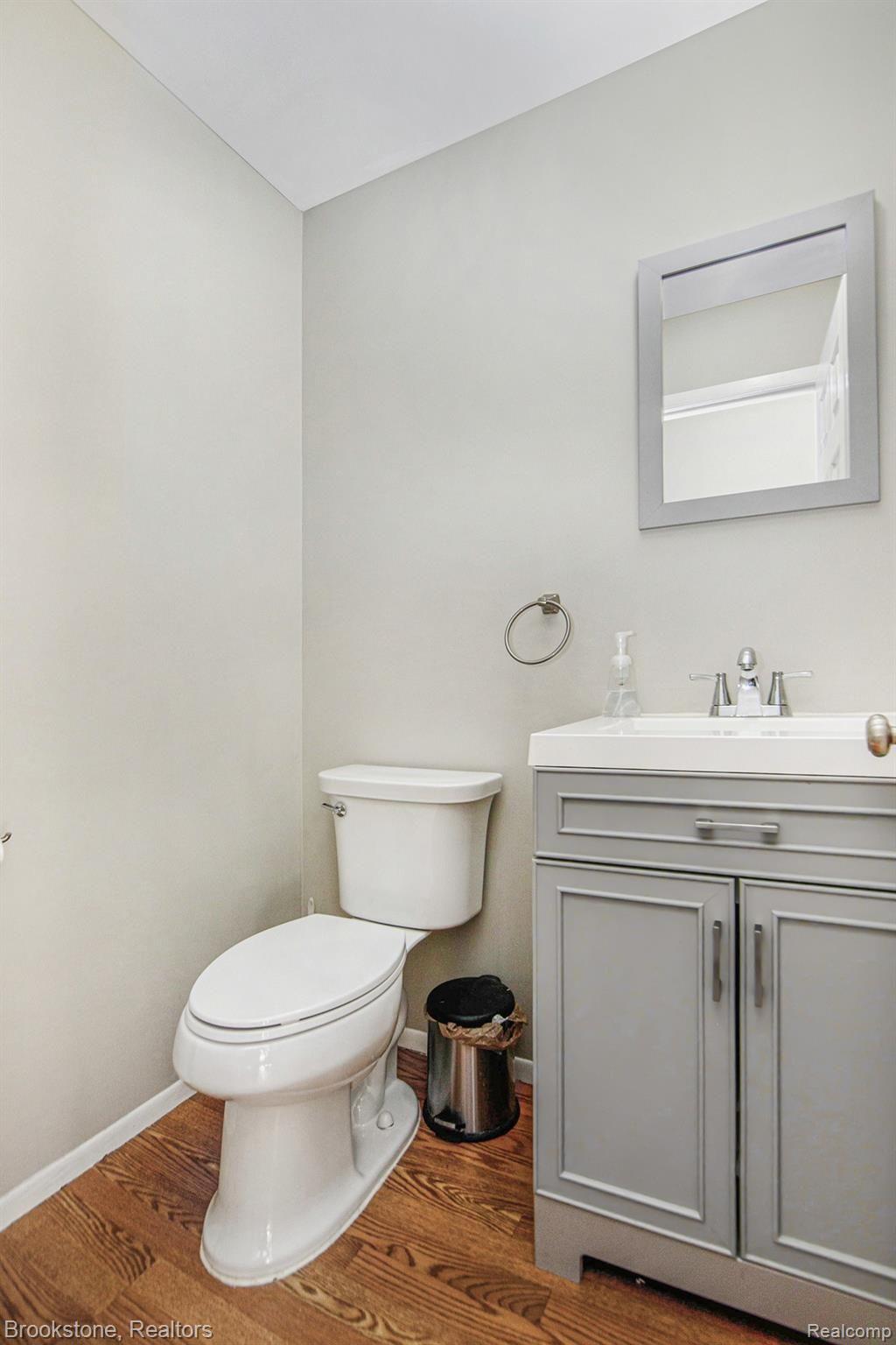 744 Baker Street Rochester, MI 48307 - Photo 32 of 38 BPG_8030.jpg