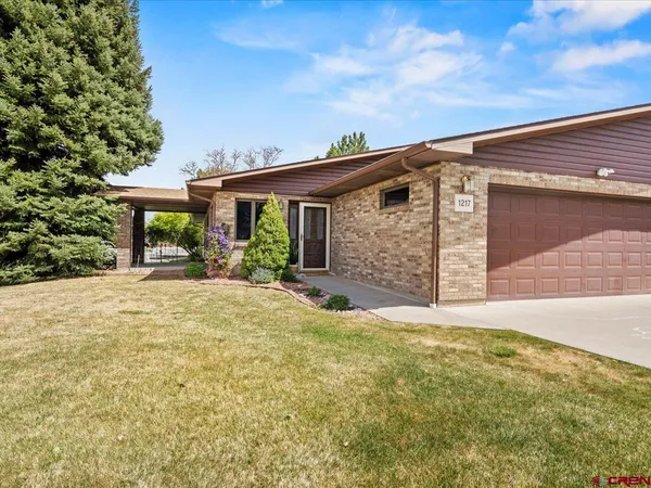 $484,900 | 1217 Peppertree Drive, Montrose, CO 81401