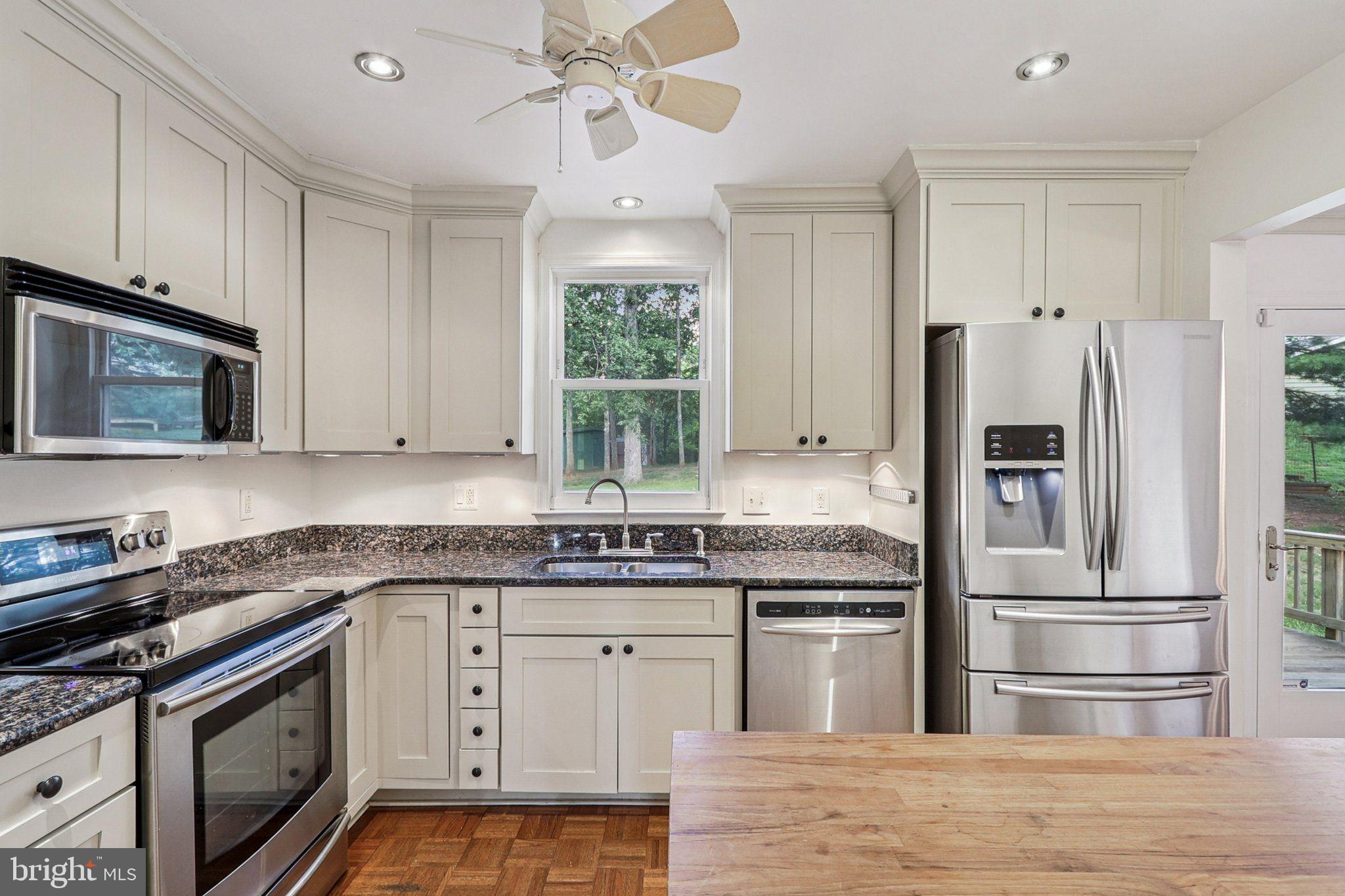 8933 Rolling Road Manassas, VA 20110 - Photo 14 of 67 Gallery Image 14