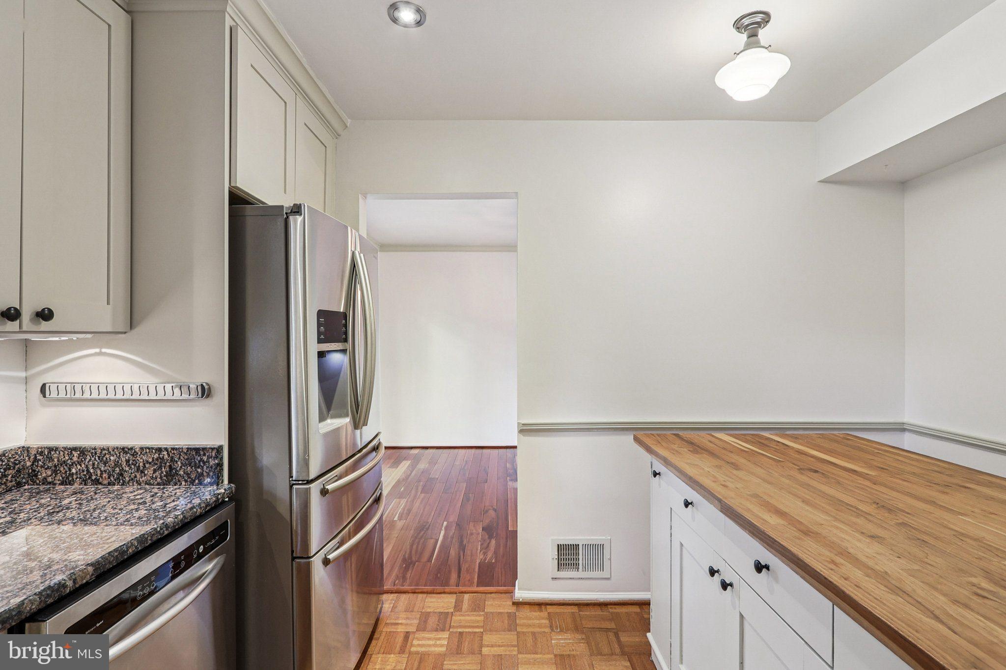 8933 Rolling Road Manassas, VA 20110 - Photo 16 of 67 Gallery Image 16
