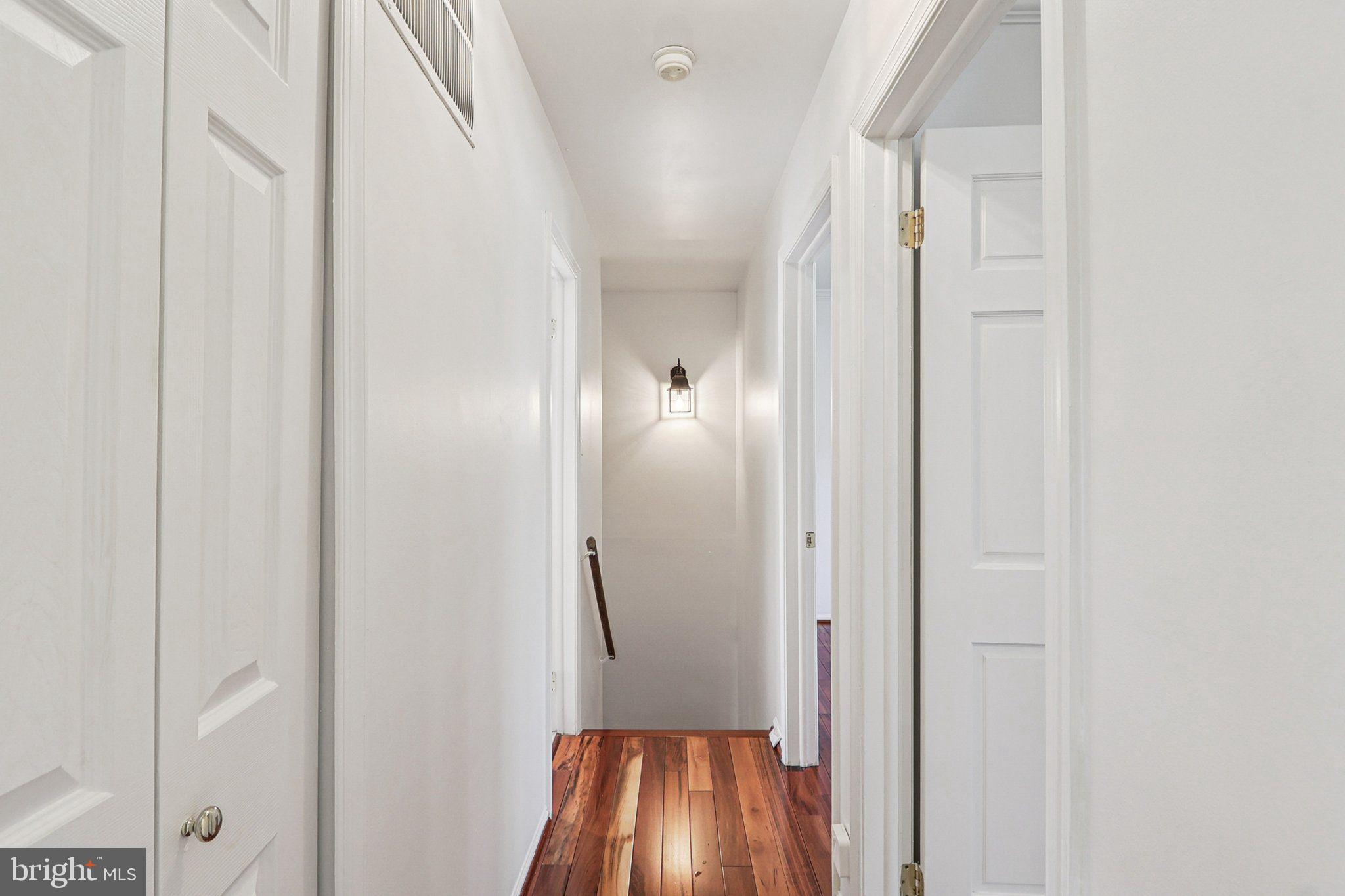 8933 Rolling Road Manassas, VA 20110 - Photo 29 of 67 Gallery Image 29