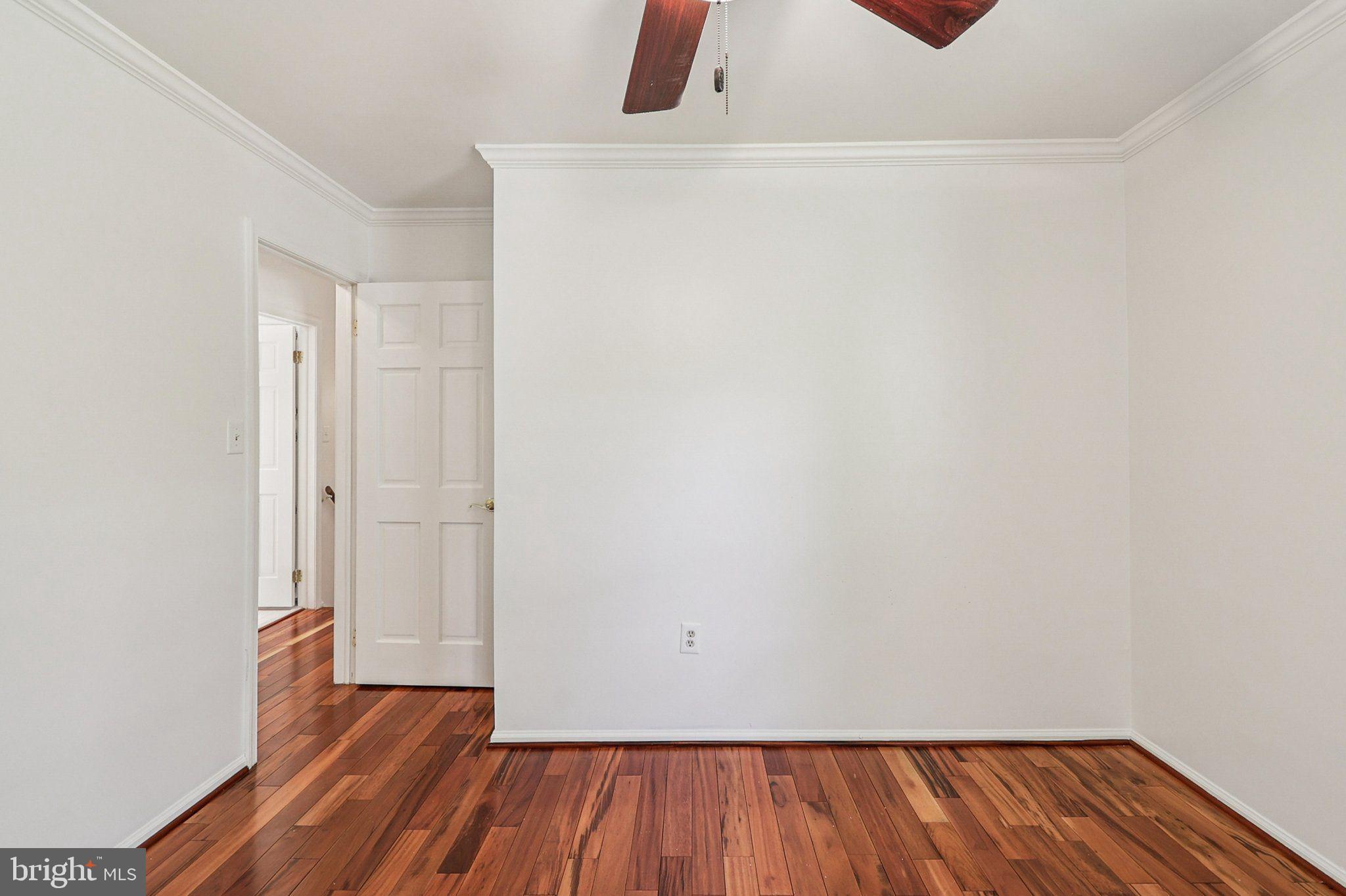 8933 Rolling Road Manassas, VA 20110 - Photo 32 of 67 Gallery Image 32
