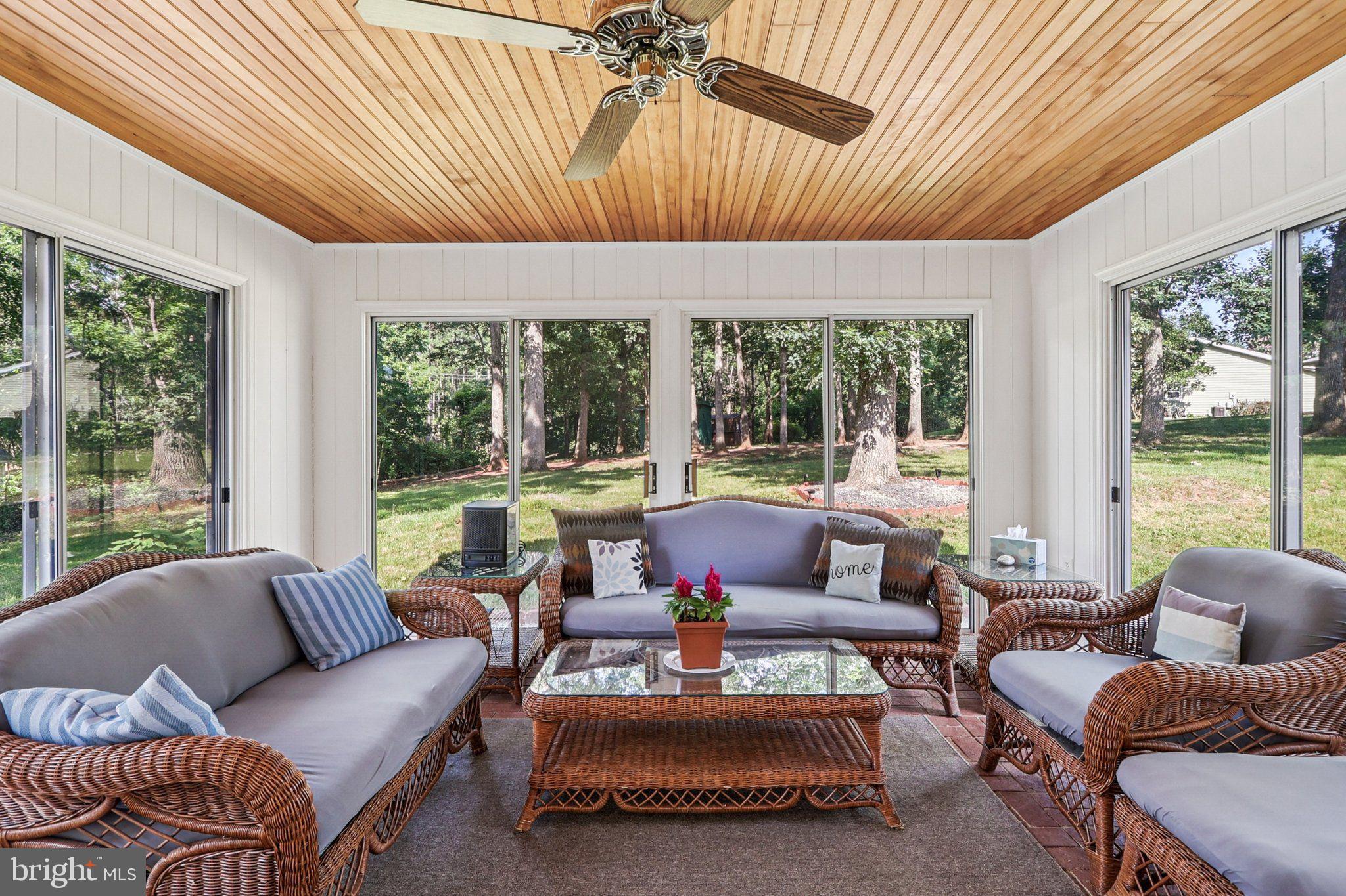 8933 Rolling Road Manassas, VA 20110 - Photo 37 of 67 Gallery Image 37