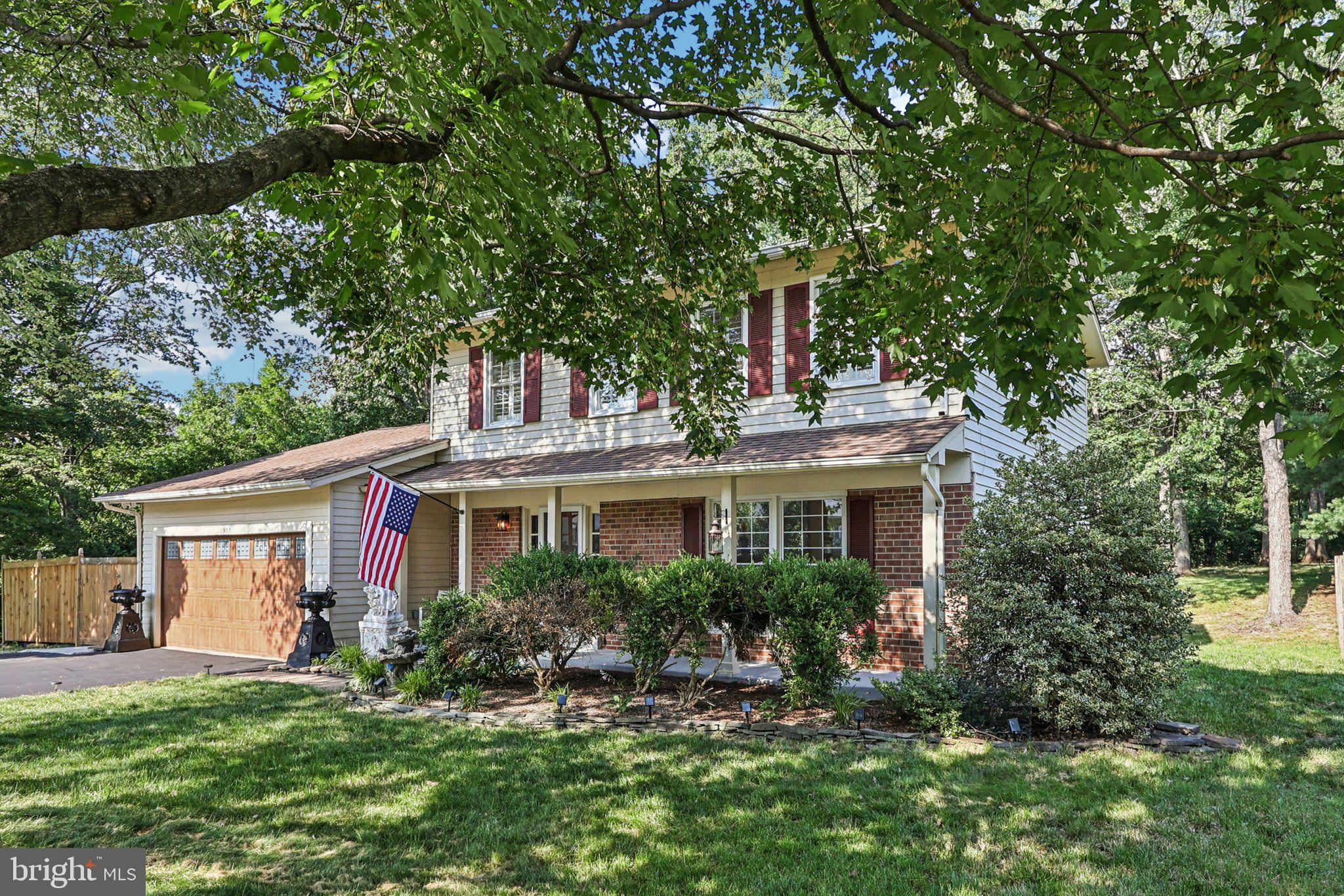 8933 Rolling Road Manassas, VA 20110 - Photo 4 of 67 Gallery Image 4
