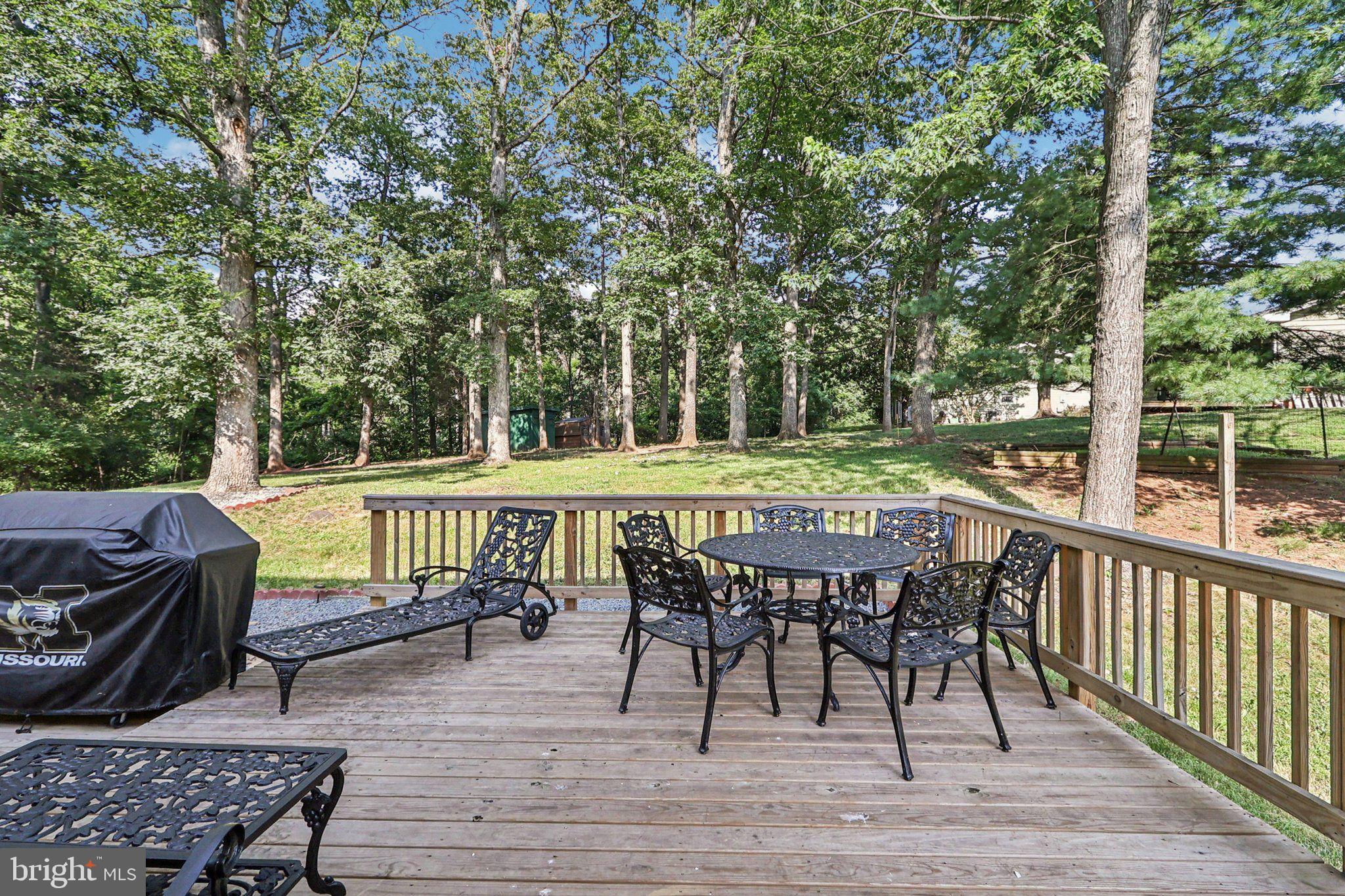8933 Rolling Road Manassas, VA 20110 - Photo 52 of 67 Gallery Image 52