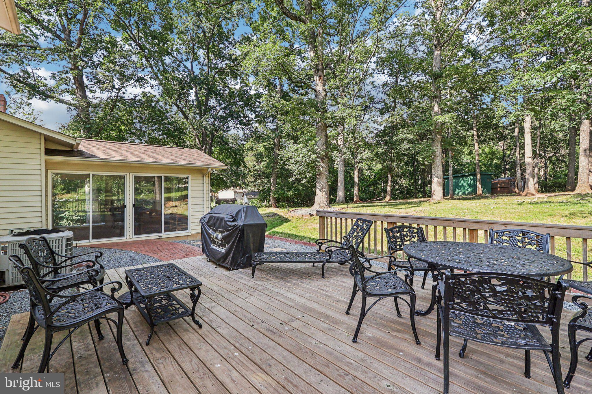 8933 Rolling Road Manassas, VA 20110 - Photo 53 of 67 Gallery Image 53