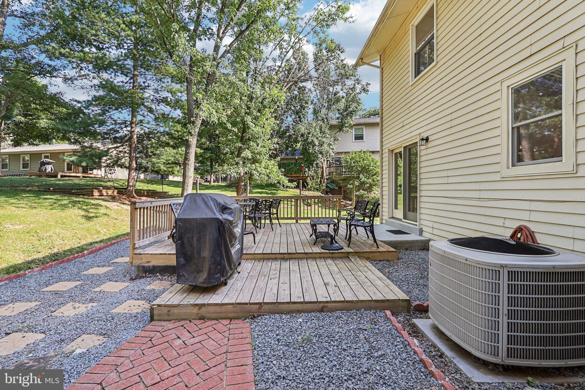 8933 Rolling Road Manassas, VA 20110 - Photo 54 of 67 Gallery Image 54