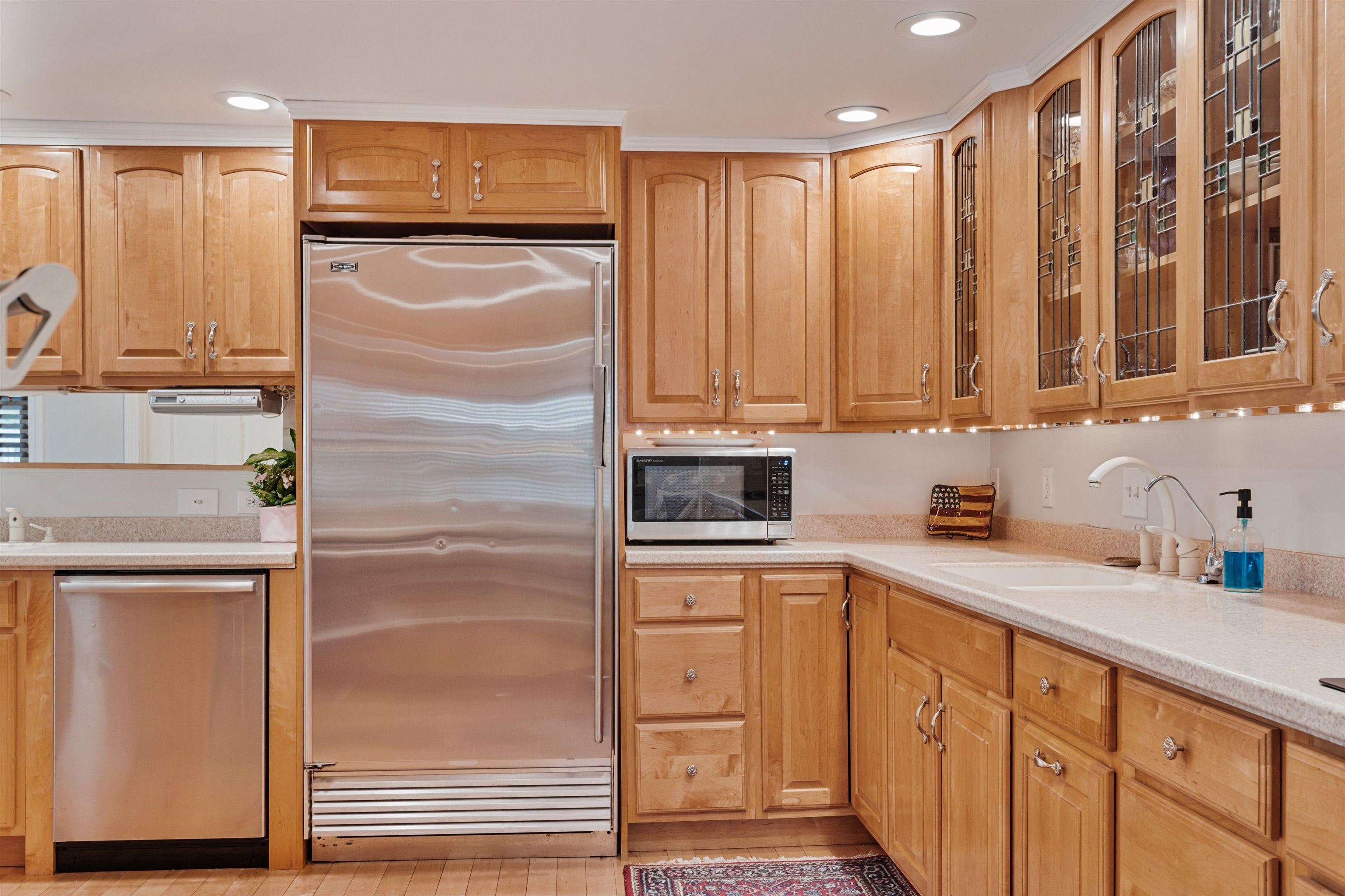 7 Redman Street Hampton, NH 03842 - Photo 13 of 51