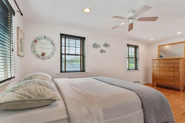 $1,100,000 | 7 Redman Street, Hampton, NH 03842